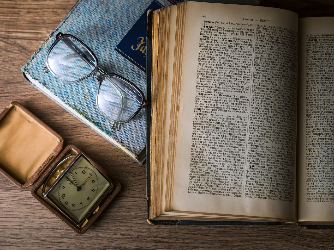 Clásicos de la Literatura Universal: Editoriales, Estudios y Más